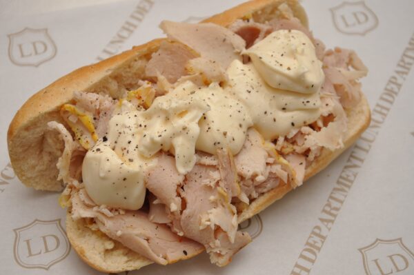 Chick 'n roll - PISTOLET KOUDE KIPROLLADE MET MAYO